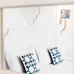 Amira فندق مبيت وإفطار