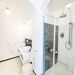 Amira 4* אנה קאפרי