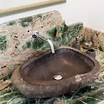 Amira 아나카프리